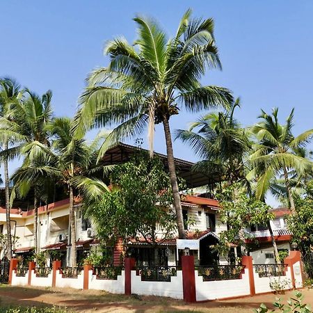 Shanu'S Seaside Inn - A Guesthouse, 100 Metres To Candolim Beach المظهر الخارجي الصورة