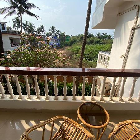Shanu'S Seaside Inn - A Family-Run Guesthouse Just 100 Metres From Candolim Beach المظهر الخارجي الصورة
