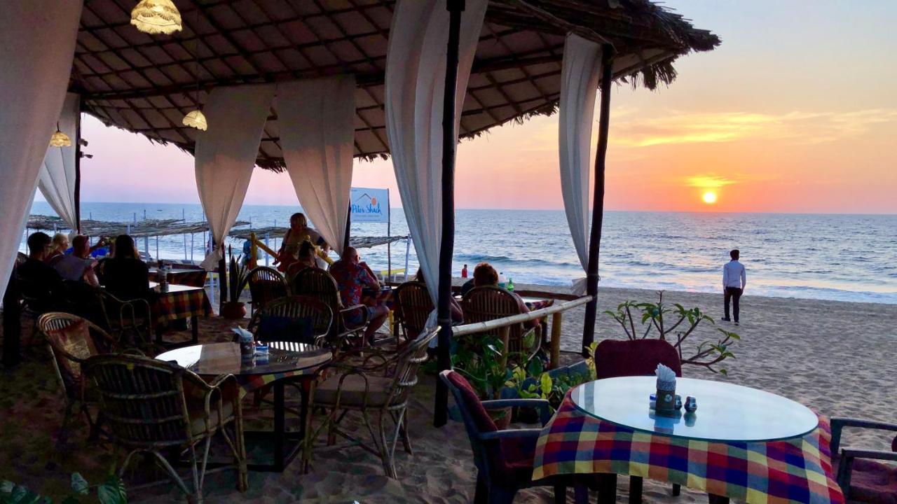 Shanu'S Seaside Inn - A Family-Run Guesthouse Just 100 Metres From Candolim Beach المظهر الخارجي الصورة