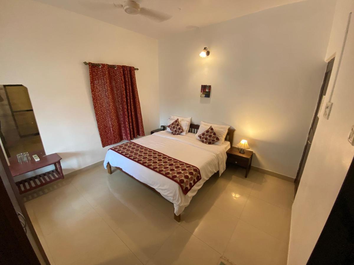 Shanu'S Seaside Inn - A Guesthouse, 100 Metres To Candolim Beach المظهر الخارجي الصورة